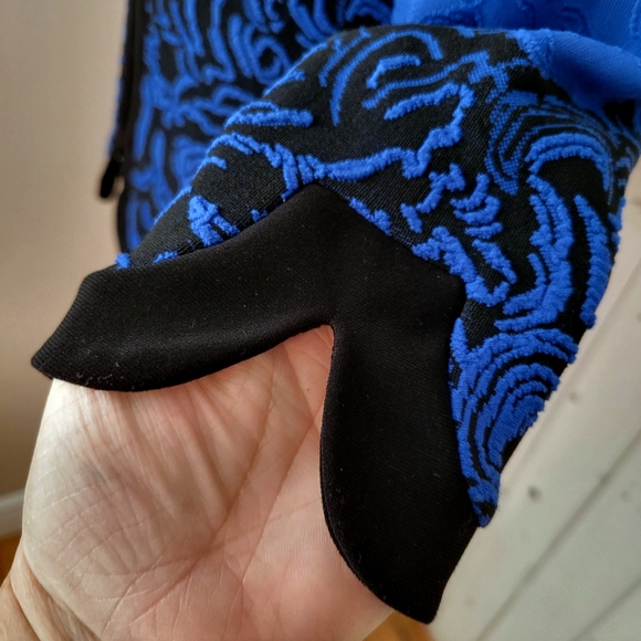 ⭐️ HOST PICK ⭐️ JOSEPH RIBKOFF | TEXTURED ZIPPERED FRONT STRETCH JACKET - Picture 9 of 12